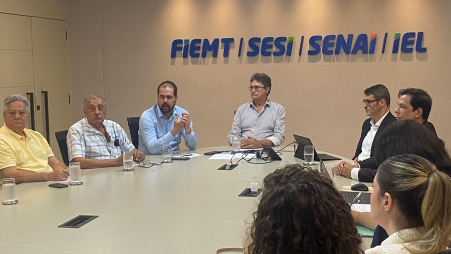 REUN.DIR. 04.11-FOTO 1